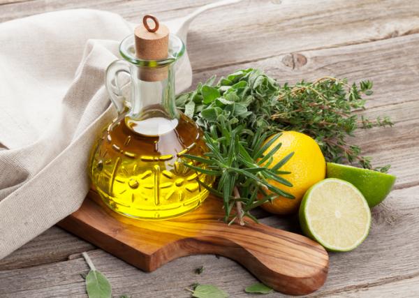 Beneficios del aceite de oliva y limón